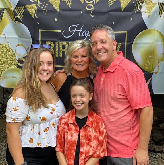 Meet your Posher, Michelle - Picture 1 of 1